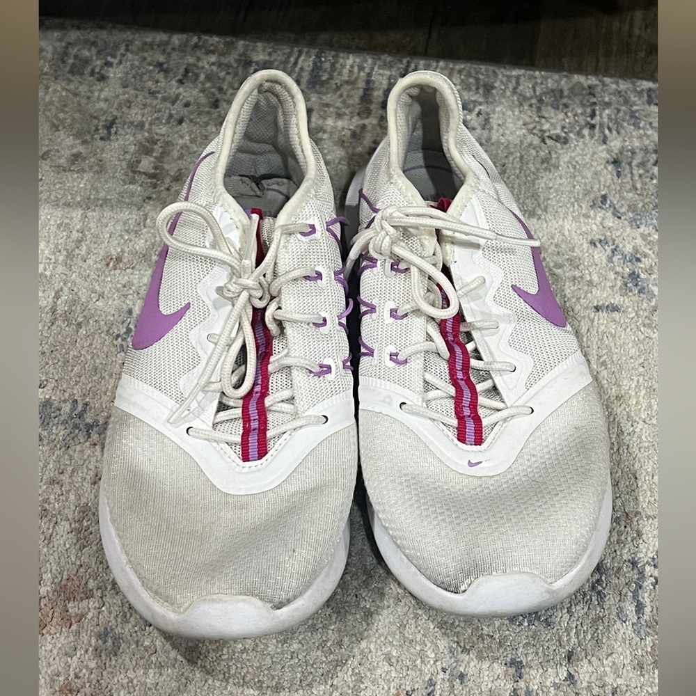 FINAL PRICE Nike Women's White and Purple Athletic Shoes
